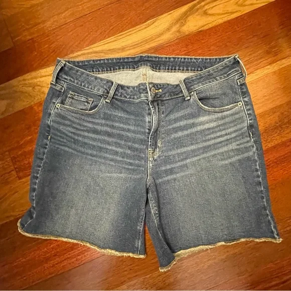 Denim Women's Shorts - Picture 1 of 3